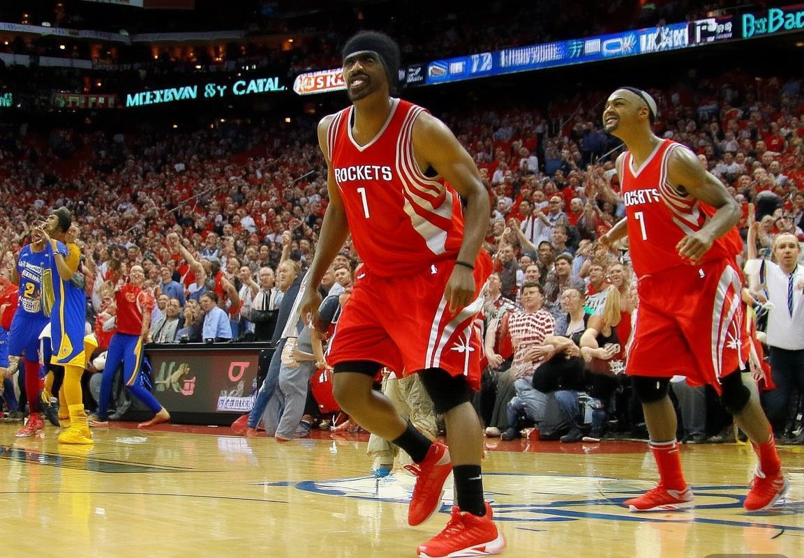 火箭双星闪耀，末节逆袭锁定胜局